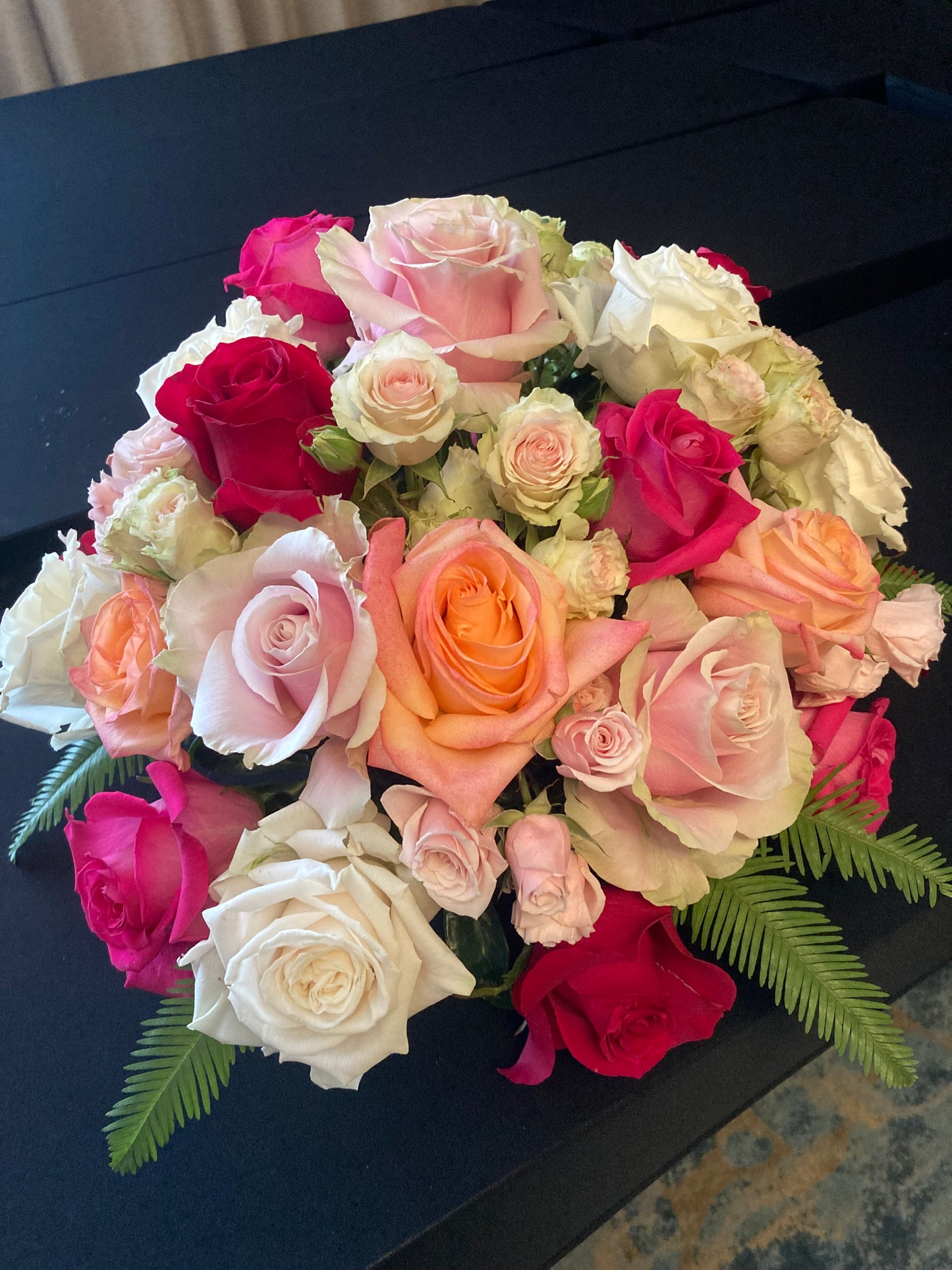 Centerpiece - Oodles of Roses