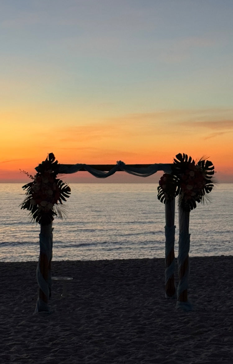 Beautiful Lily Pulitzer arch